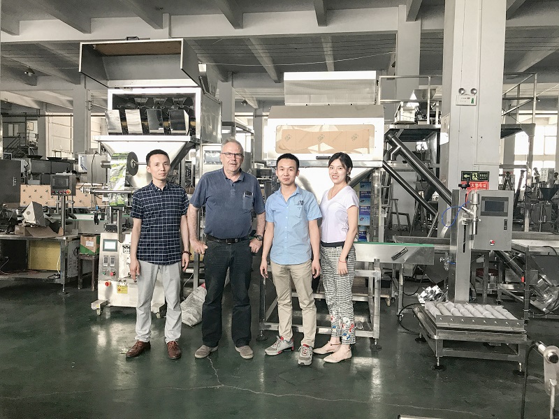 Mr. Holt Visits Vtops Machinery on June 19, 2018