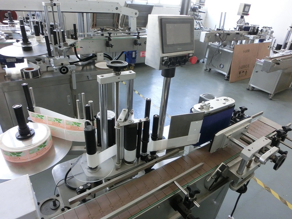 Automatic Round Bottle Labeling Machine